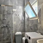 Apartman & Sea Living