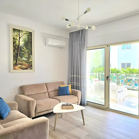 Lejlighed & Sea Living *