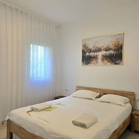 & Sea Living Plazhi San Pietro