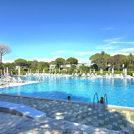アパート & Sea Living Plazhi San Pietro