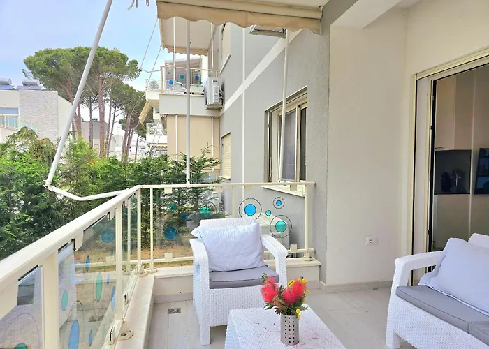 Lejlighed & Sea Living Plazhi San Pietro