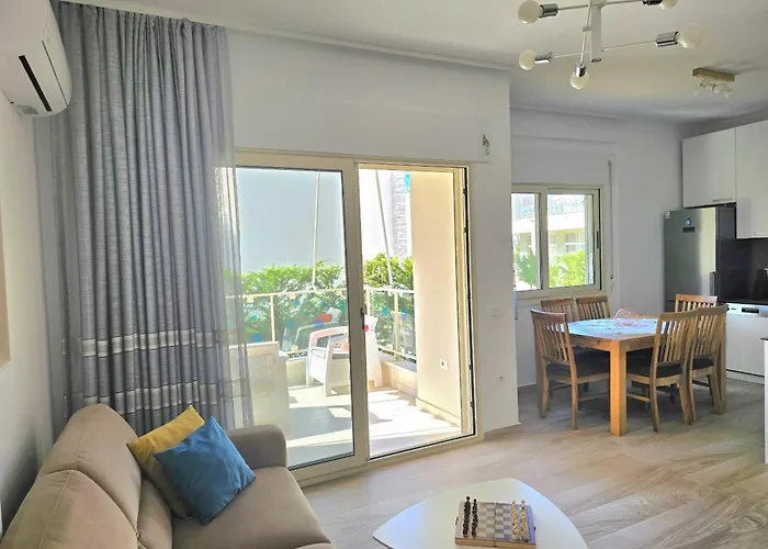 Lejlighed & Sea Living Plazhi San Pietro